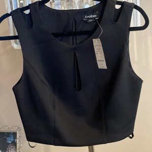 Bebe sleeves back crop top